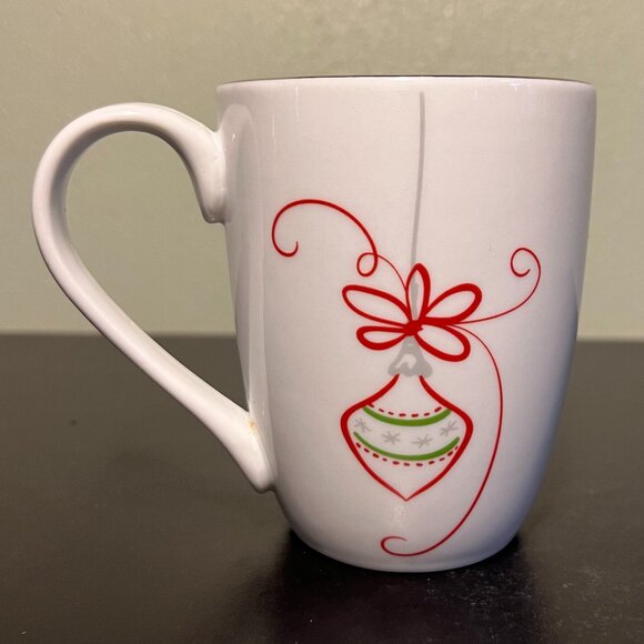 Set of 2 Vintage St. Nicholas Square ‘TIS THE SEASON Christmas Porcelain Mugs - Picture 2 of 9